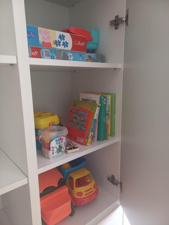 Apartment Ladne Mieszkanie W Przyjaznej Okolicy - In A Friendly Neighborhood *