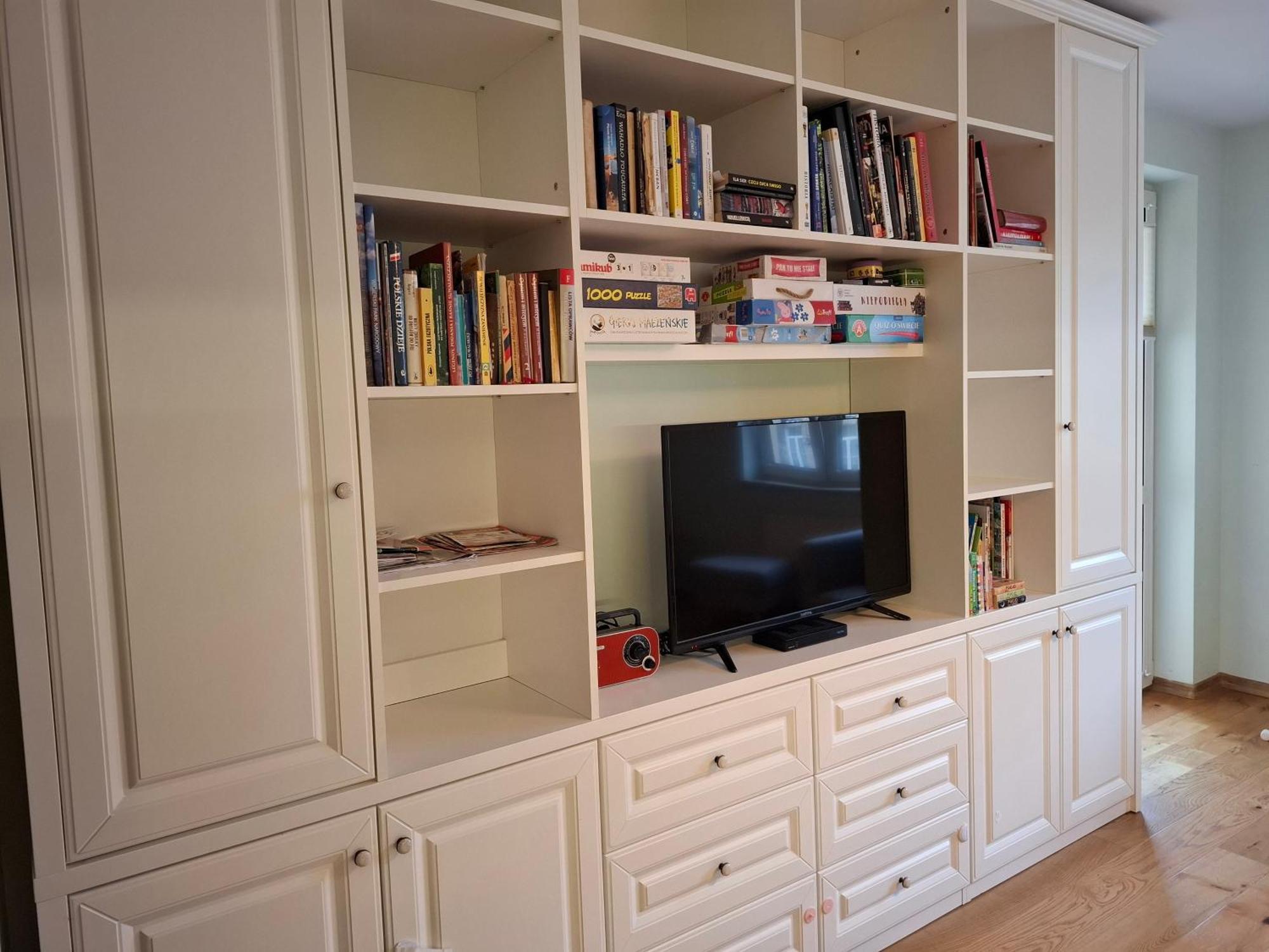 Apartment Ladne Mieszkanie W Przyjaznej Okolicy - In A Friendly Neighborhood *